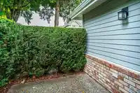 8 2168 150A STREET - thumbnail 34