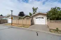 81 1400 164 STREET - thumbnail 3