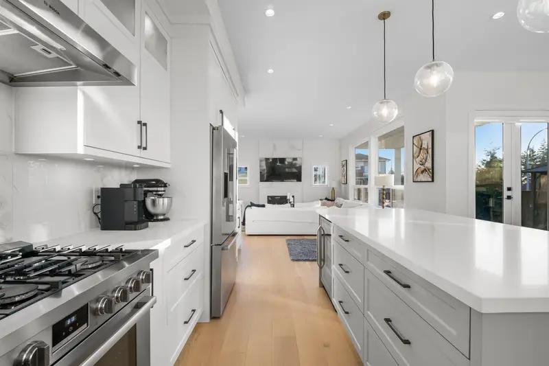 2055 167A STREET - photo 4 of 25