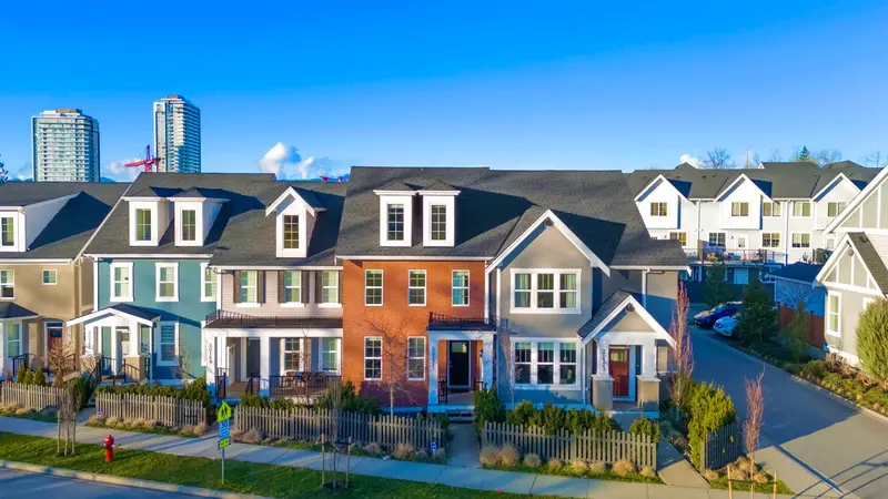 20171 83 AVENUE - photo 2 of 25