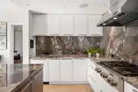 407 1501 VIDAL STREET - thumbnail 2