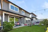 2186 164A STREET - thumbnail 35