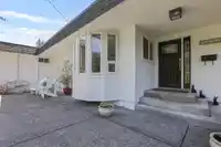 12688 23 AVENUE - thumbnail 11