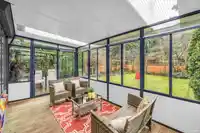 1901 E SOUTHMERE CRESCENT - thumbnail 16