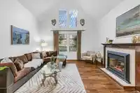 1901 E SOUTHMERE CRESCENT - thumbnail 4