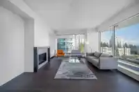 906 1500 MARTIN STREET - thumbnail 5