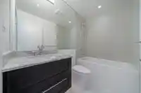 906 1500 MARTIN STREET - thumbnail 7