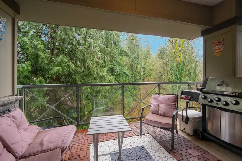 204 33328 E BOURQUIN CRESCENT - photo 3 of 25