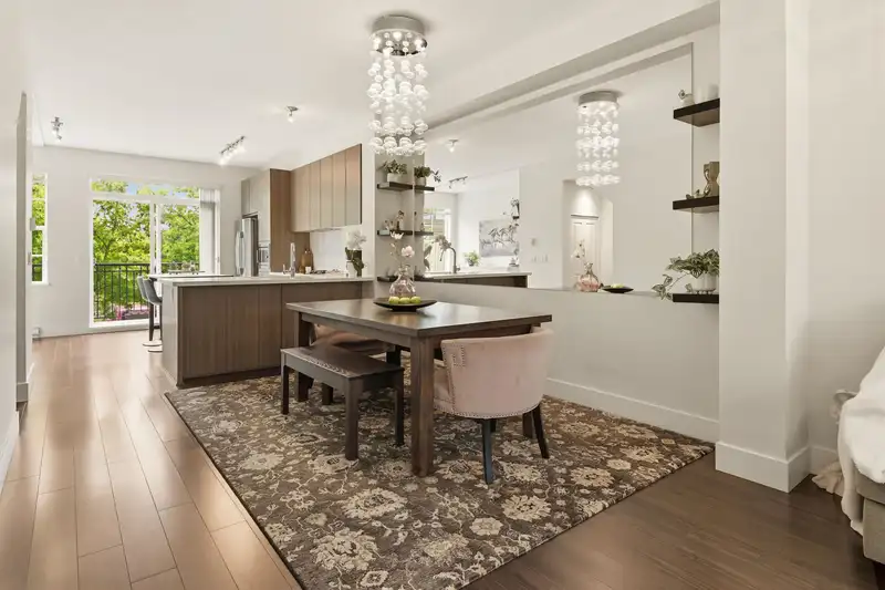 20 3399 151ST STREET - photo 1 of 25