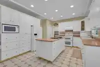 2878 145B STREET - thumbnail 14