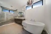 3389 164A STREET - thumbnail 9