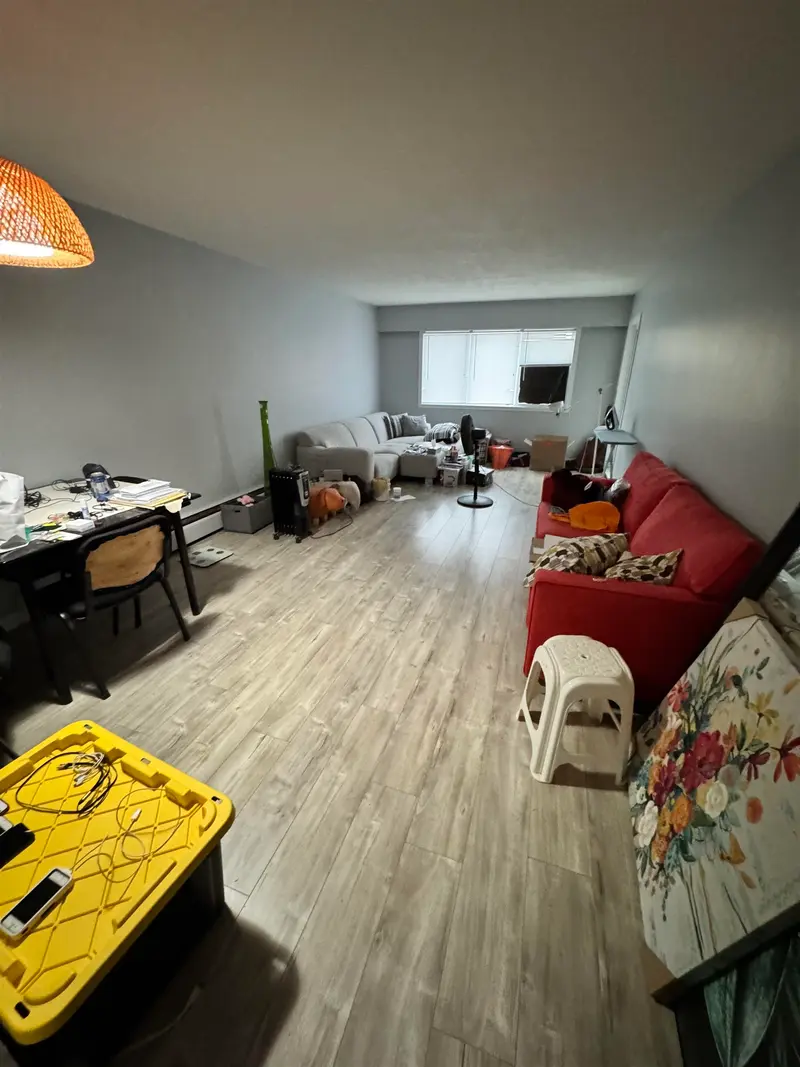 312 6420 BUSWELL STREET - photo 4 of 7