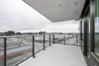 509 1588 JOHNSTON ROAD - thumbnail 6