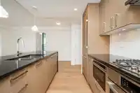 509 1588 JOHNSTON ROAD - thumbnail 8