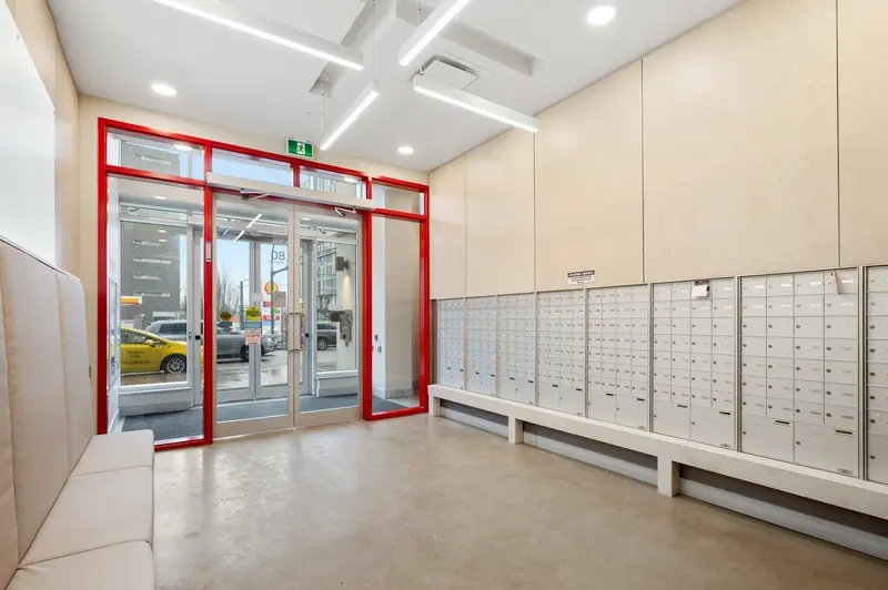 508 180 E 2ND AVENUE - photo 2 of 20