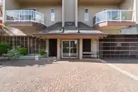 209 15025 VICTORIA AVENUE - thumbnail 3