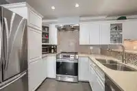 3 15129 MARINE DRIVE - thumbnail 9