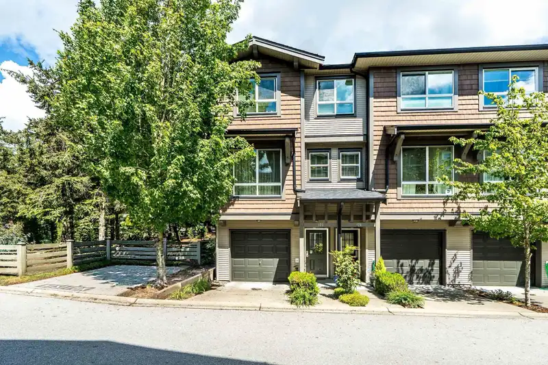 123 2729 158 STREET - photo 1 of 40