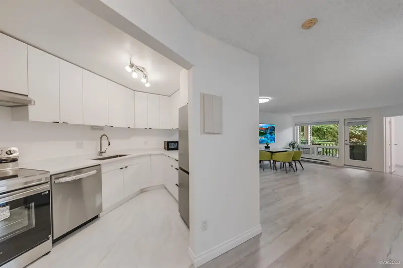 208 1190 PACIFIC STREET - photo 4 of 25