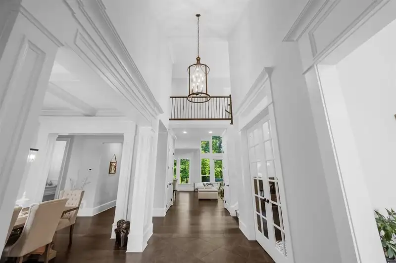 14069 30A AVENUE - photo 4 of 40