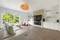 228 2277 OAK MEADOWS DRIVE - thumbnail 3