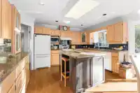 14498 29 AVENUE - thumbnail 2