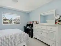 1024 160A STREET - thumbnail 17