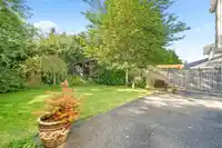 935 165 STREET - thumbnail 37