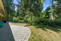 14325 25 AVENUE - thumbnail 12