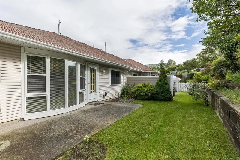 23 2081 WINFIELD DRIVE - photo 2 of 14