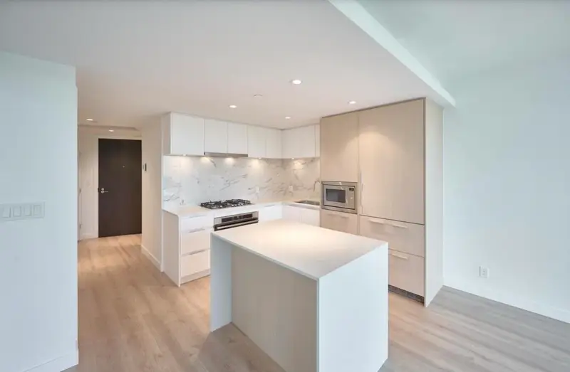 1808 1500 FERN STREET - photo 4 of 18