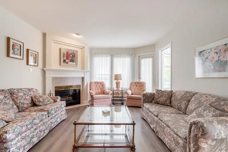 205 1576 MERKLIN STREET - photo 2 of 39
