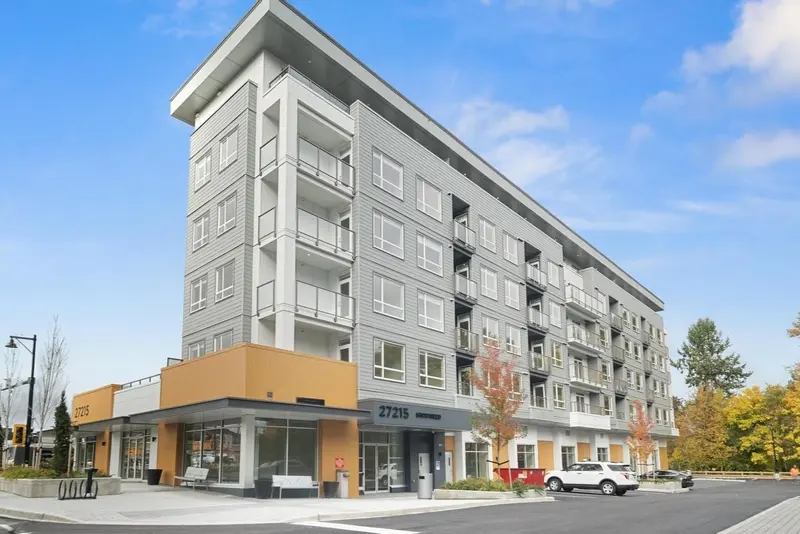 503 27215 ALDERGROVE TOWN CENTRE DRIVE - photo 1 of 25