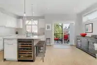90 15677 28 AVENUE - thumbnail 3