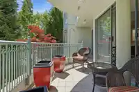 201 1705 MARTIN DRIVE - thumbnail 22