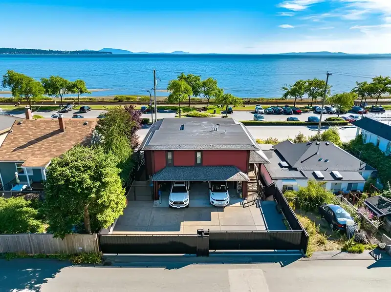 14647 MARINE DRIVE - photo 2 of 25