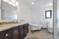 14647 MARINE DRIVE - thumbnail 12