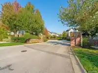 224 2450 161A STREET STREET - thumbnail 1