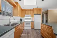15173 ROYAL AVENUE - thumbnail 7