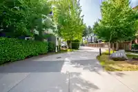 8 277 171 STREET - thumbnail 2