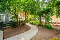 8 277 171 STREET - thumbnail 3