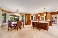 13939 28 AVENUE - thumbnail 11