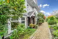 24 15442 16A AVENUE - thumbnail 1