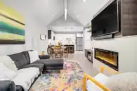 111 2853 HELC PLACE - thumbnail 4