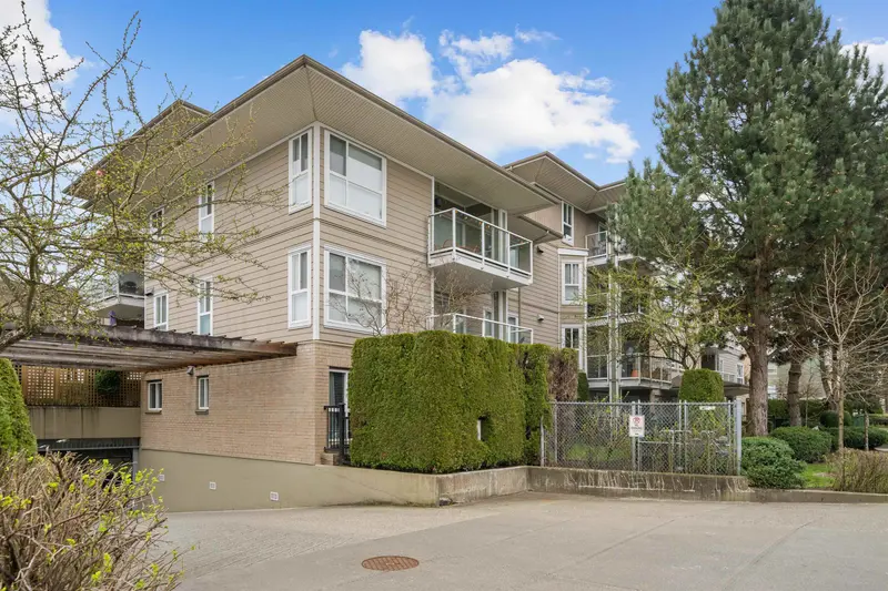 213 22255 122 AVENUE - photo 3 of 25