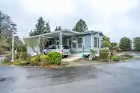 109 2062 KING GEORGE BOULEVARD - thumbnail 1