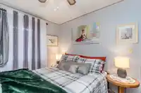 109 2062 KING GEORGE BOULEVARD - thumbnail 19
