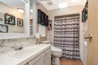 109 2062 KING GEORGE BOULEVARD - thumbnail 23