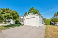 7 2345 CRANLEY DRIVE - thumbnail 3