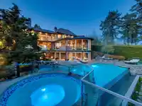 13790 MARINE DRIVE - thumbnail 2